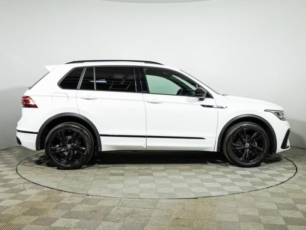 Volkswagen Tiguan II Рестайлинг с пробегом 2021 года, цена 2 995 000 рублей, 96145 км, внедорожник, Автокод Объявления