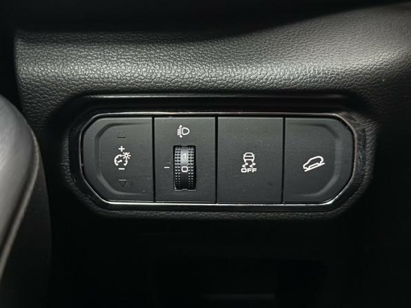Haval Jolion I Рестайлинг с пробегом 2024 года, цена 2 270 000 рублей, 15581 км, внедорожник, Автокод Объявления