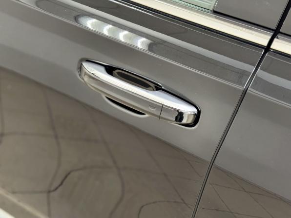 Cadillac Escalade V с пробегом 2021 года, цена 9 500 000 рублей, 43824 км, внедорожник, Автокод Объявления