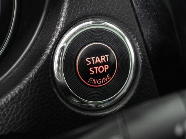 Nissan Qashqai II с пробегом 2014 года, цена 1 300 000 рублей, 145210 км, внедорожник, Автокод Объявления