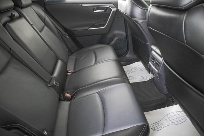 Toyota RAV4 V (XA50) с пробегом 2019 года, цена 2 939 000 рублей, 235000 км, внедорожник, Автокод Объявления