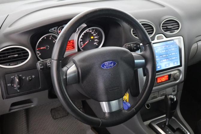 Ford Focus II Рестайлинг с пробегом 2011 года, цена 649 000 рублей, 218000 км, седан, Автокод Объявления