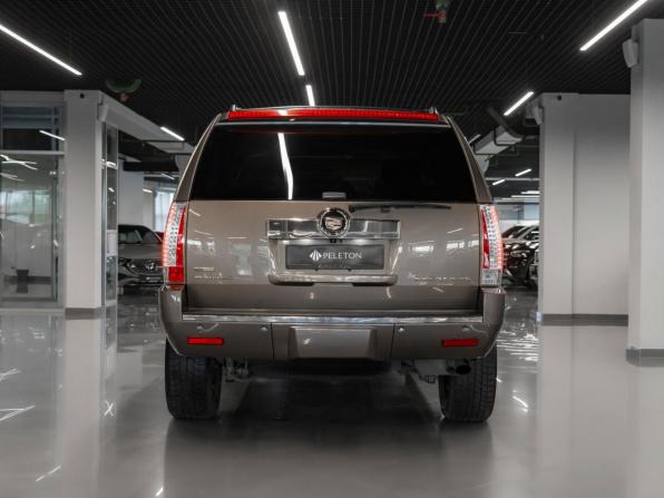 Cadillac Escalade III с пробегом 2011 года, цена 2 490 000 рублей, 132700 км, внедорожник, Автокод Объявления