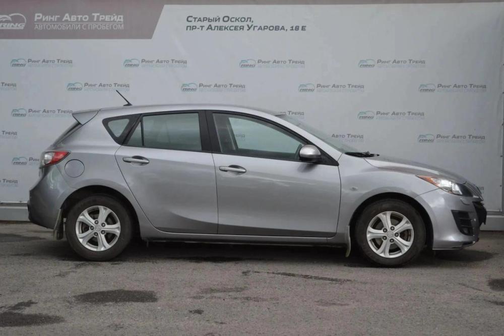 Mazda 3 II (BL) Рестайлинг Старый Оскол  - изображение 9
