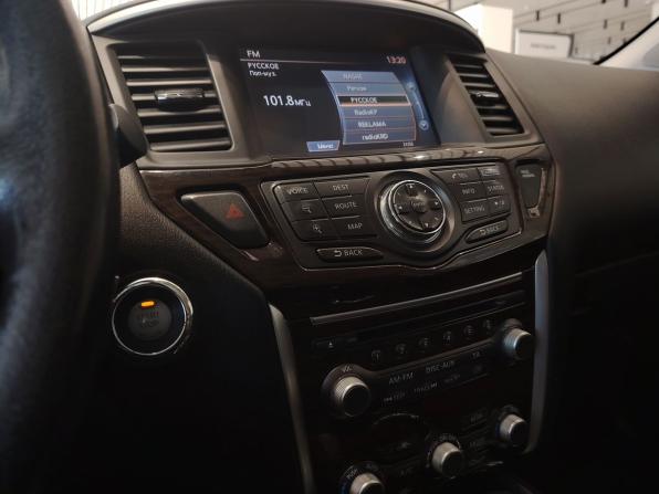 Nissan Pathfinder IV с пробегом 2015 года, цена 1 720 000 рублей, 152333 км, внедорожник, Автокод Объявления