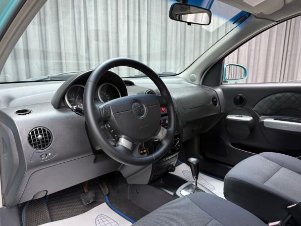 Chevrolet Aveo I с пробегом 2005 года, цена 439 000 рублей, 219200 км, хэтчбек, Автокод Объявления