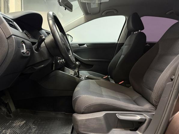 Volkswagen Jetta VI с пробегом 2014 года, цена 1 050 000 рублей, 173874 км, седан, Автокод Объявления