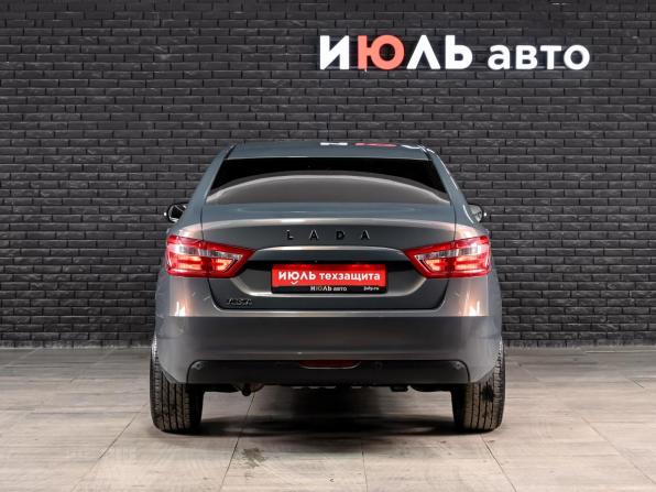 Lada (ВАЗ) Vesta I с пробегом 2022 года, цена 1 060 000 рублей, 109387 км, седан, Автокод Объявления
