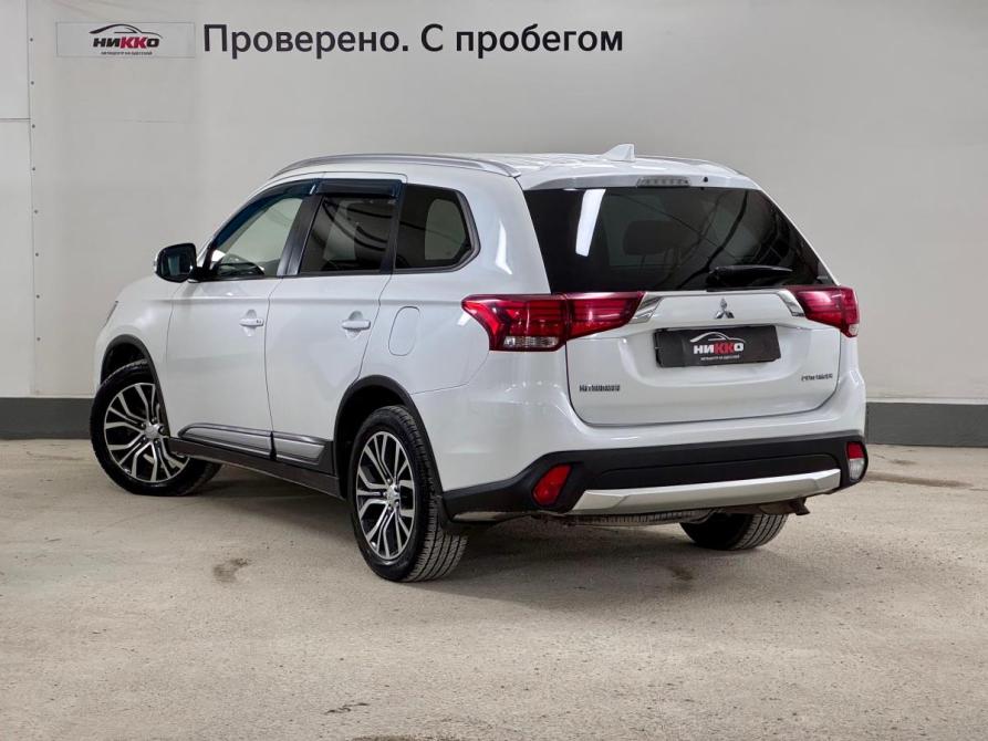 Mitsubishi Outlander III Рестайлинг 2 Тюмень  - изображение 6
