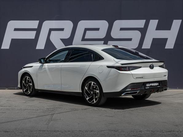 Changan Lamore с пробегом 2023 года, цена 1 735 000 рублей, 67849 км, седан, Автокод Объявления