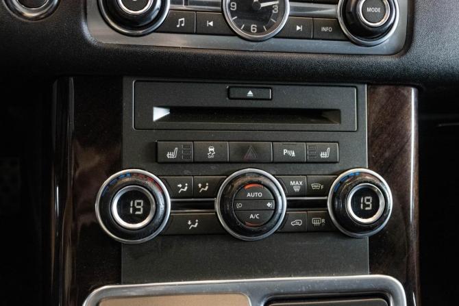 Land Rover Range Rover Sport I Рестайлинг с пробегом 2010 года, цена 1 619 000 рублей, 275449 км, внедорожник, Автокод Объявления