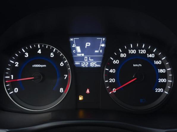 Hyundai Solaris I с пробегом 2013 года, цена 859 000 рублей, 122185 км, седан, Автокод Объявления