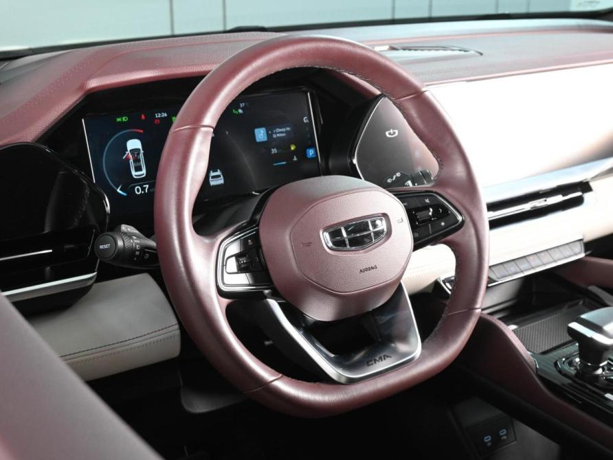 Geely Monjaro I Ростов-на-Дону  - изображение 13