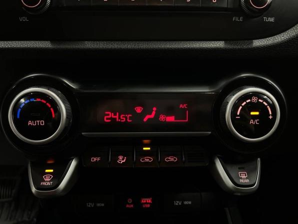 Kia Rio IV с пробегом 2019 года, цена 1 369 900 рублей, 109000 км, седан, Автокод Объявления