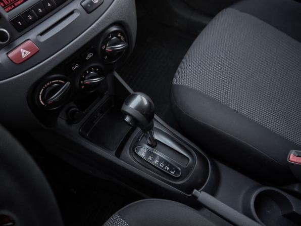 Kia Rio II Рестайлинг с пробегом 2010 года, цена 610 000 рублей, 158288 км, хэтчбек, Автокод Объявления