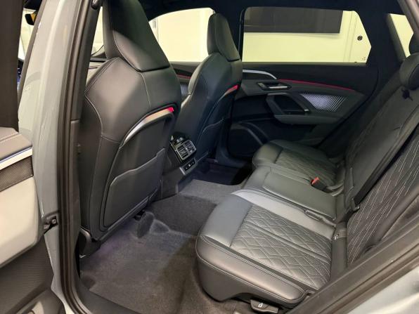Audi Q5 III с пробегом 2025 года, цена 7 448 000 рублей, 99 км, внедорожник, Автокод Объявления