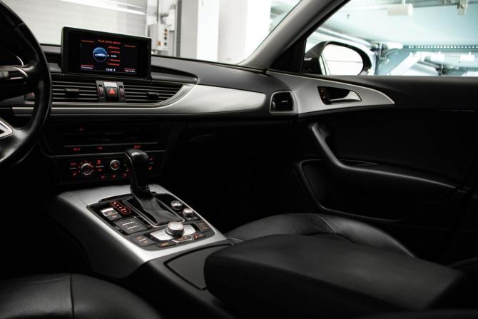 Audi A6 IV (C7) Рестайлинг с пробегом 2016 года, цена 1 645 000 рублей, 199347 км, седан, Автокод Объявления