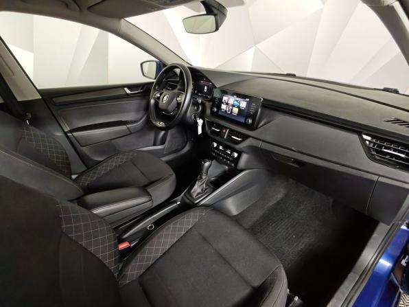 Skoda Rapid II с пробегом 2022 года, цена 1 809 000 рублей, 45415 км, лифтбек, Автокод Объявления