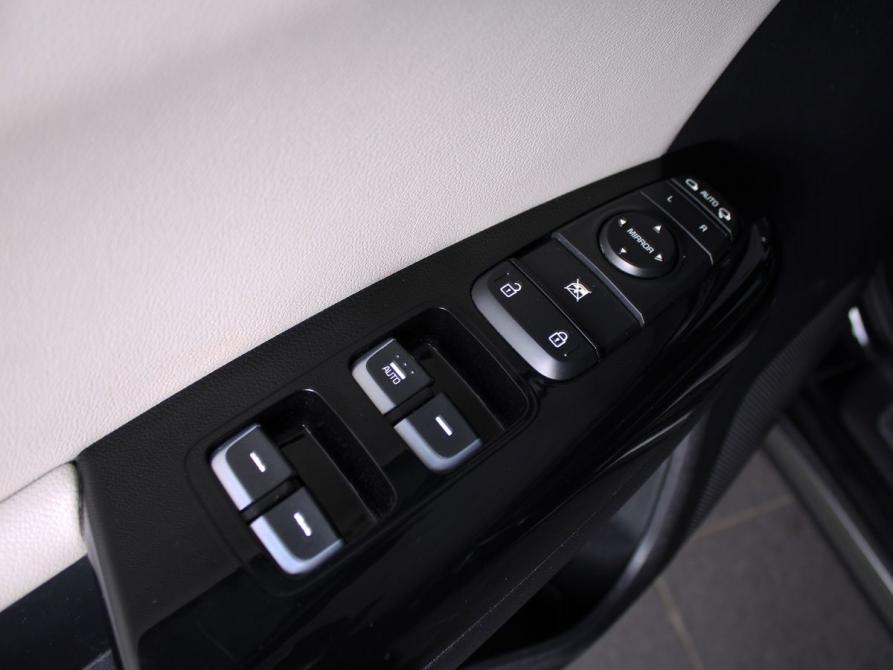Kia Sportage IV Минеральные Воды  - изображение 17