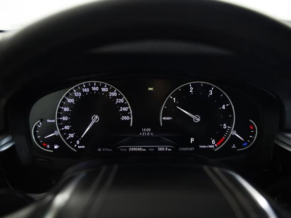 BMW 5 серии VII (G30/G31/G38) с пробегом 2017 года, цена 2 175 000 рублей, 248700 км, седан, Автокод Объявления