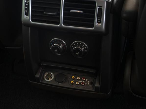 Land Rover Range Rover III Рестайлинг 2 с пробегом 2009 года, цена 1 848 000 рублей, 121750 км, внедорожник, Автокод Объявления