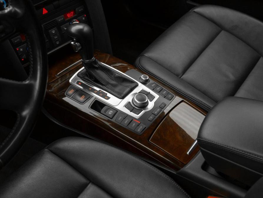 Audi A6 III (C6) Москва  - изображение 17