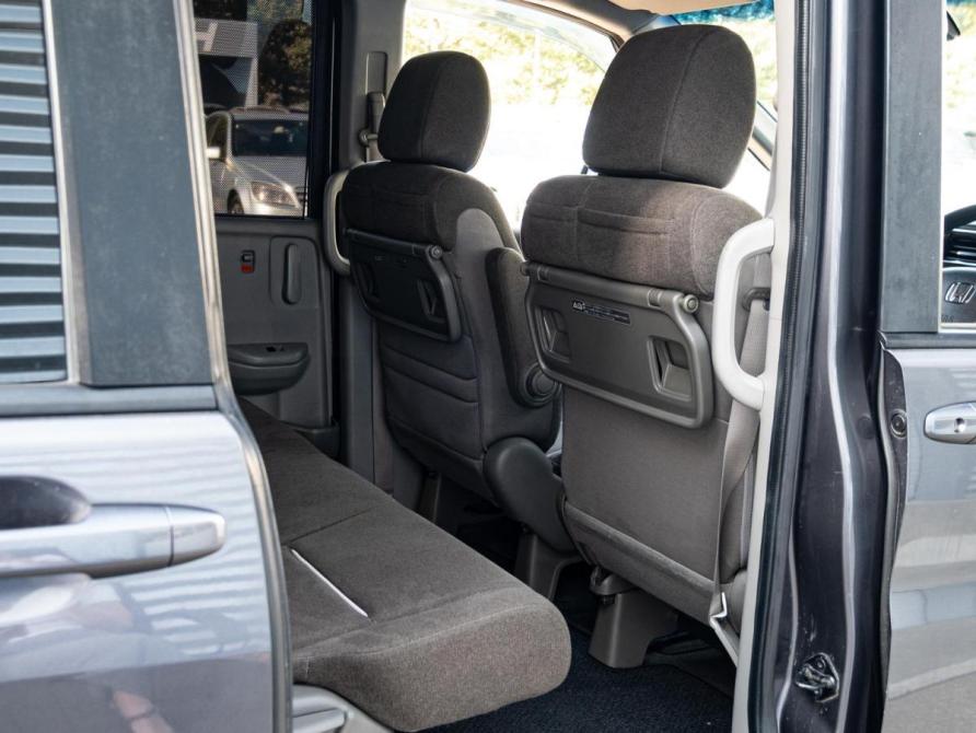 Honda Stepwgn V Краснодар  - изображение 13