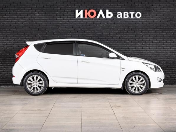 Hyundai Solaris I Рестайлинг с пробегом 2014 года, цена 1 250 000 рублей, 81845 км, хэтчбек, Автокод Объявления