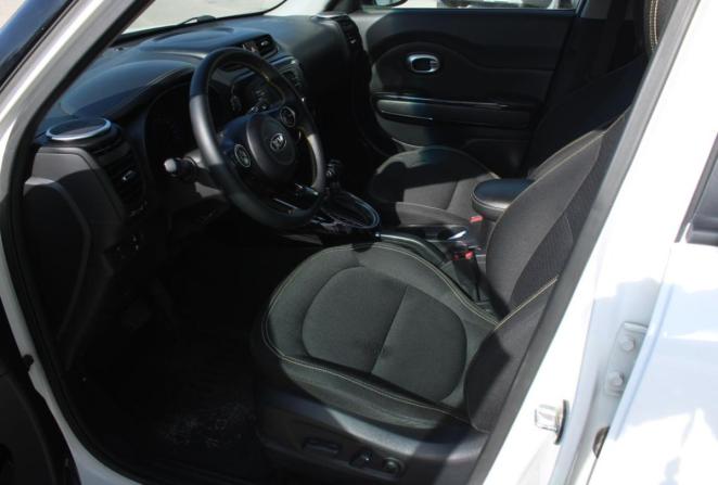 Kia Soul II с пробегом 2015 года, цена 1 350 000 рублей, 138741 км, хэтчбек, Автокод Объявления