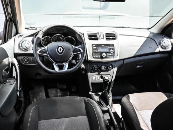 Renault Sandero II Рестайлинг с пробегом 2020 года, цена 1 379 000 рублей, 21615 км, хэтчбек, Автокод Объявления
