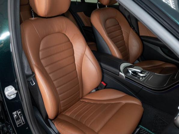 Mercedes-Benz C-Класс IV (W205) Рестайлинг с пробегом 2018 года, цена 3 298 000 рублей, 79191 км, седан, Автокод Объявления