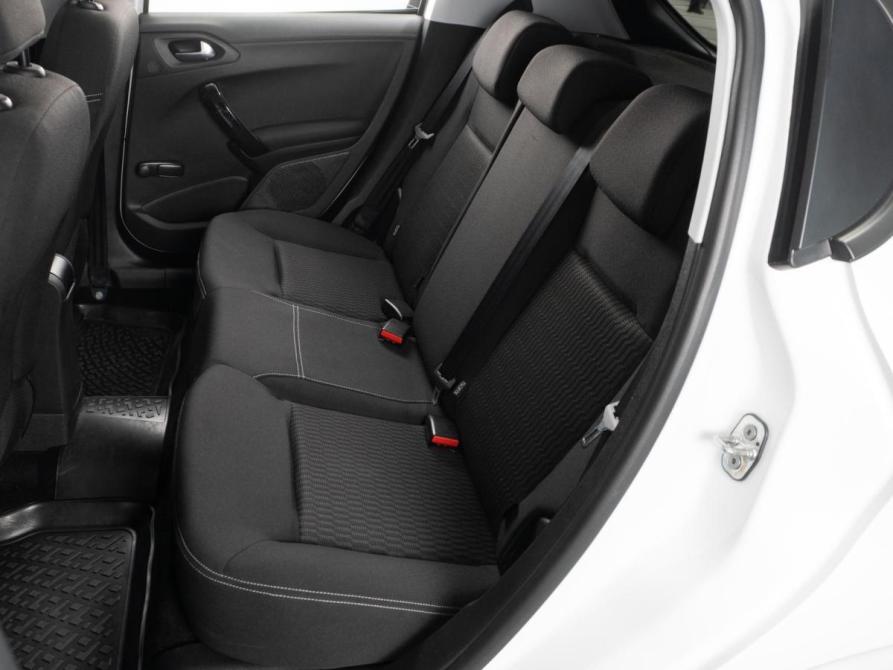 Peugeot 208 I Рестайлинг Тюмень  - изображение 9