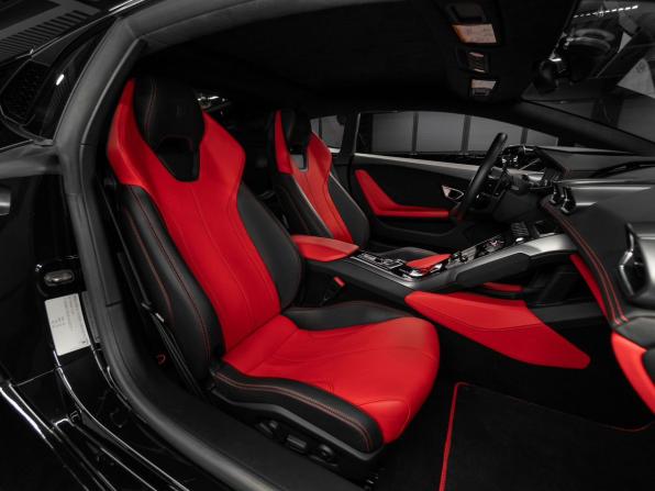 Lamborghini Huracán I с пробегом 2015 года, цена 18 500 000 рублей, 14117 км, купе, Автокод Объявления