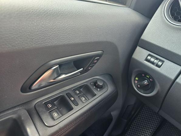 Volkswagen Amarok I с пробегом 2012 года, цена 1 599 000 рублей, 354352 км, offers.body_type.unknown, Автокод Объявления