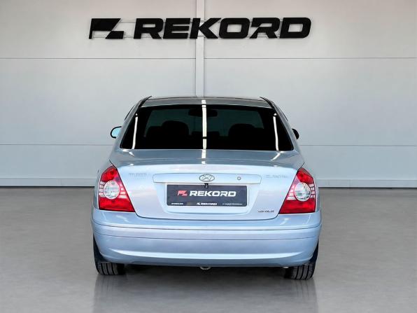 Hyundai Elantra III (XD2) Рестайлинг с пробегом 2005 года, цена 429 000 рублей, 205483 км, седан, Автокод Объявления