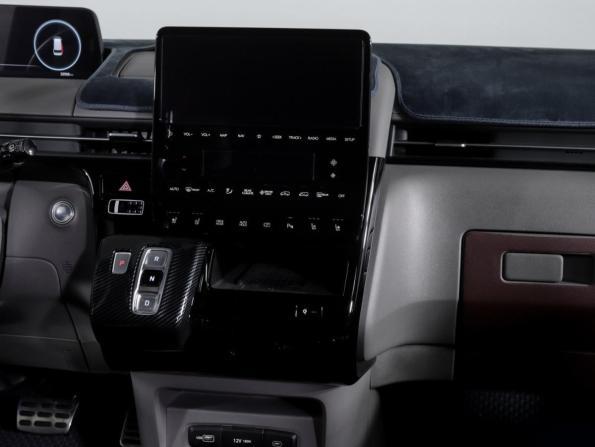 Hyundai Staria I с пробегом 2024 года, цена 5 500 000 рублей, 32554 км, минивэн, Автокод Объявления