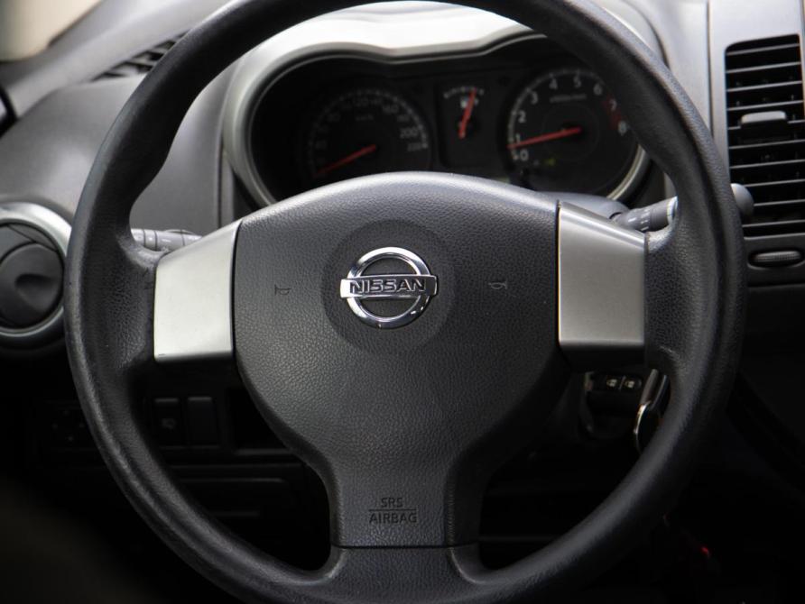 Nissan Note I Москва  - изображение 14