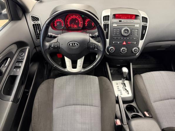 Kia Ceed I Рестайлинг с пробегом 2012 года, цена 999 000 рублей, 77300 км, хэтчбек, Автокод Объявления