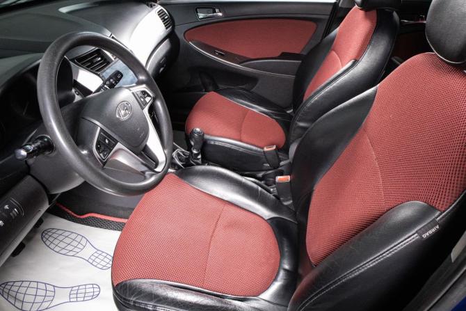 Hyundai Solaris I с пробегом 2011 года, цена 689 000 рублей, 230000 км, хэтчбек, Автокод Объявления