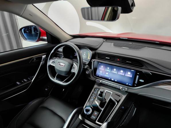 Geely Atlas Pro с пробегом 2021 года, цена 1 985 000 рублей, 23517 км, внедорожник, Автокод Объявления