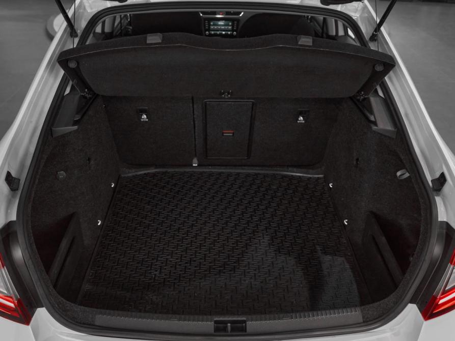 Skoda Octavia III (A7) Рестайлинг Москва  - изображение 16