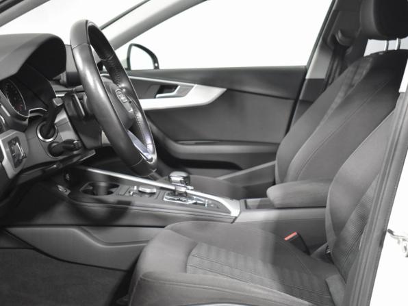 Audi A4 V (B9) с пробегом 2016 года, цена 1 950 000 рублей, 138462 км, седан, Автокод Объявления