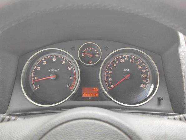 Opel Zafira B Рестайлинг с пробегом 2011 года, цена 595 000 рублей, 363365 км, минивэн, Автокод Объявления