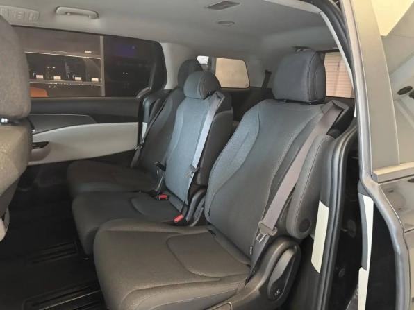 Kia Carnival IV с пробегом 2021 года, цена 3 159 800 рублей, 141711 км, минивэн, Автокод Объявления