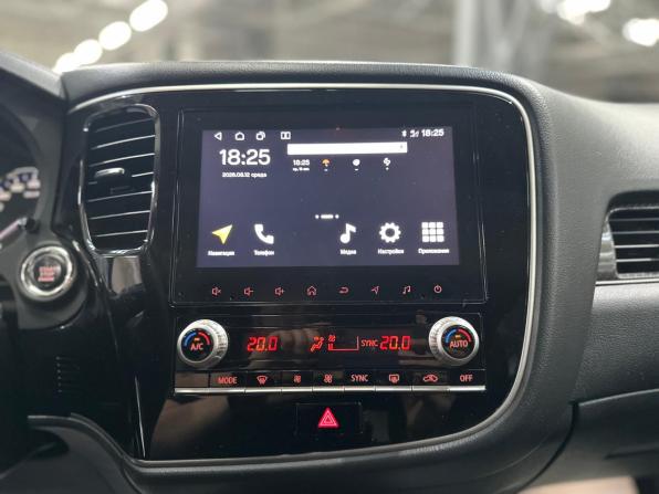 Mitsubishi Outlander III Рестайлинг 3 с пробегом 2021 года, цена 2 650 000 рублей, 66709 км, внедорожник, Автокод Объявления
