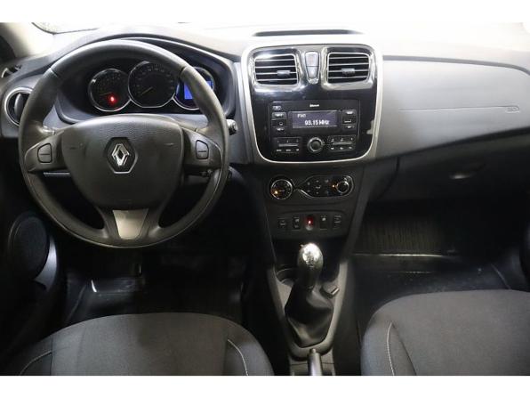 Renault Sandero II с пробегом 2017 года, цена 810 000 рублей, 175409 км, хэтчбек, Автокод Объявления