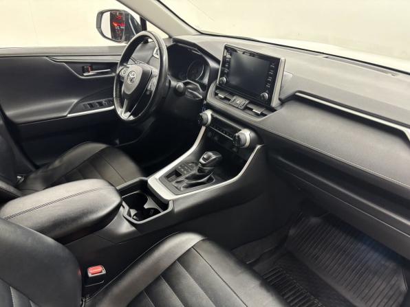 Toyota RAV4 V (XA50) с пробегом 2021 года, цена 3 510 000 рублей, 92987 км, внедорожник, Автокод Объявления