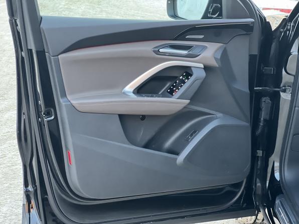Audi Q5 III с пробегом 2025 года, цена 8 600 000 рублей, 30 км, внедорожник, Автокод Объявления