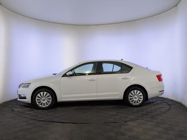 Skoda Octavia III (A7) Рестайлинг с пробегом 2020 года, цена 1 680 000 рублей, 133830 км, лифтбек, Автокод Объявления