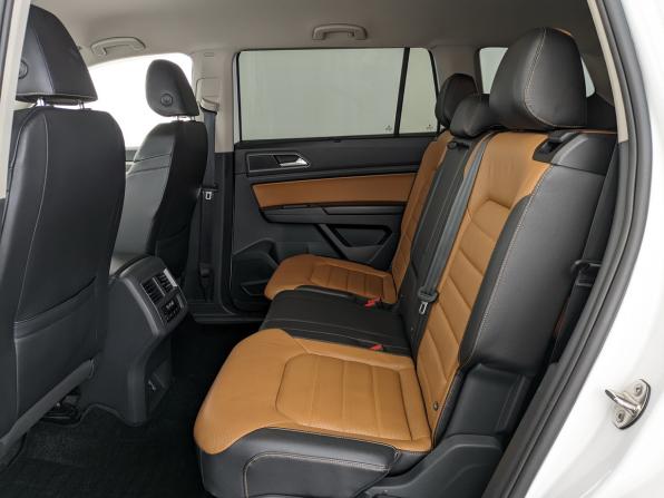 Volkswagen Teramont I с пробегом 2018 года, цена 3 990 000 рублей, 43164 км, внедорожник, Автокод Объявления